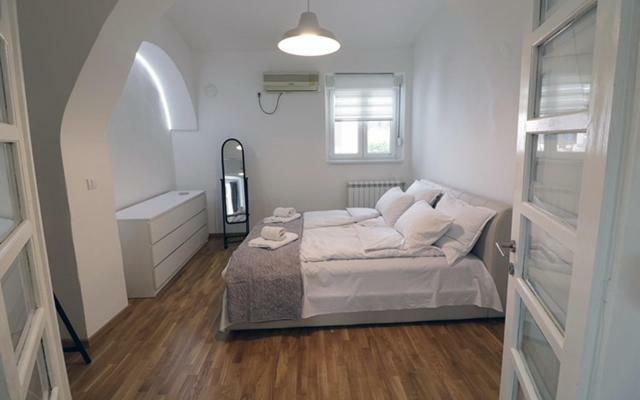 Apartman Tina Novi Sad Exteriér fotografie